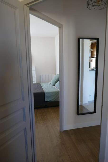 Appartement Clim & Piscine Sur Golf Pont-Royal Exterior foto